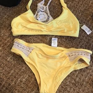 yellow lspace set